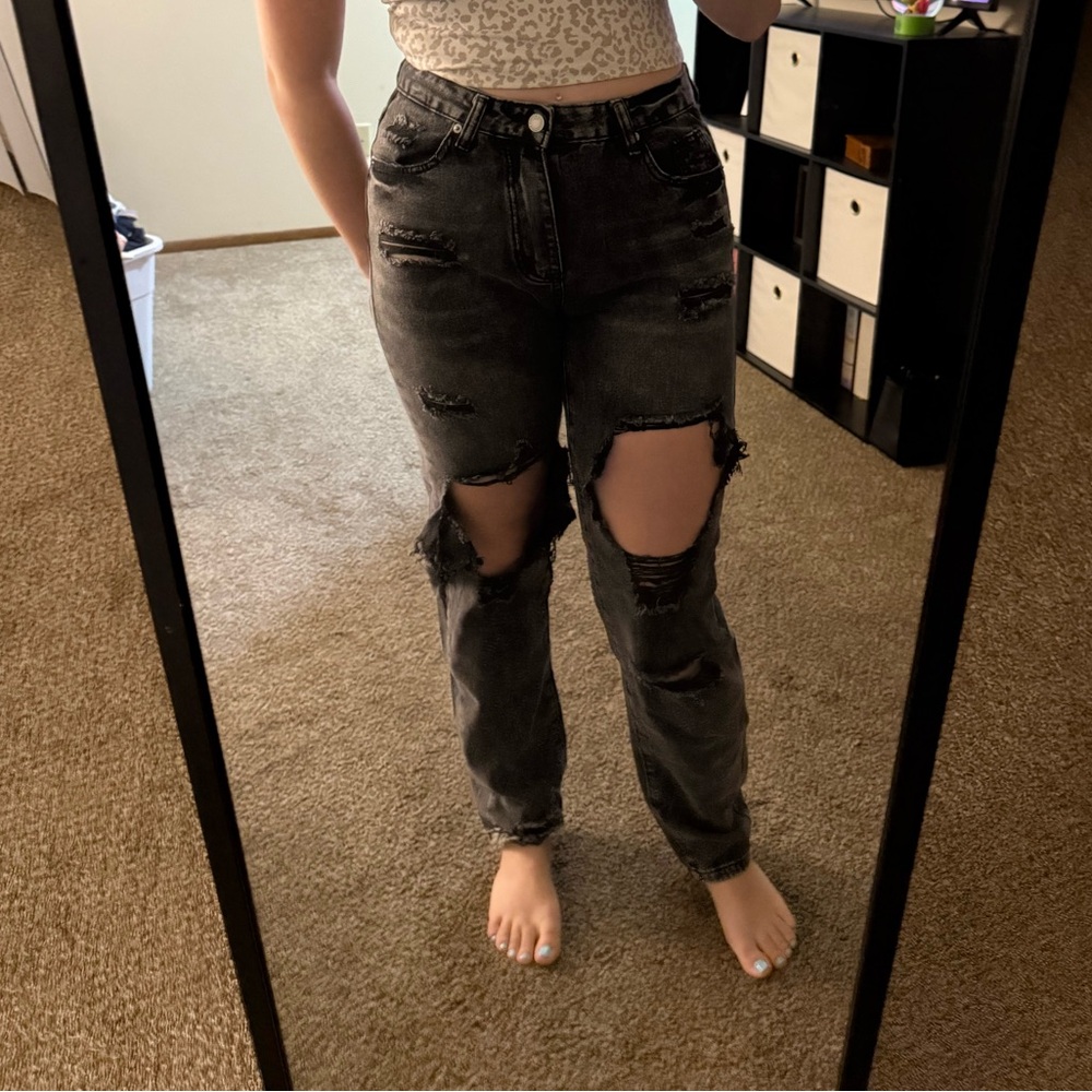 SHEIN Black Denim Jeans